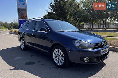 Універсал Volkswagen Golf 2011 в 