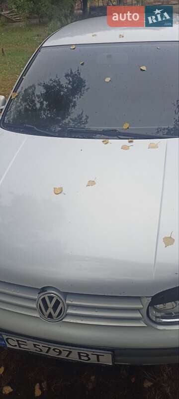 Хэтчбек Volkswagen Golf 1999 в Черновцах