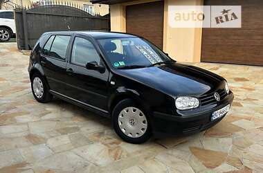 Хэтчбек Volkswagen Golf 2000 в Теребовле