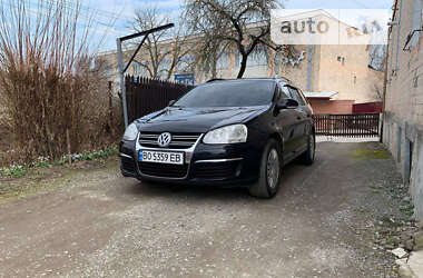 Универсал Volkswagen Golf 2008 в Борщеве