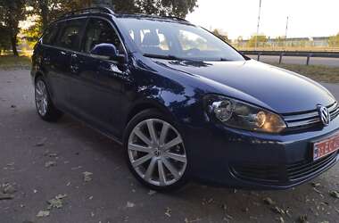 Універсал Volkswagen Golf 2011 в Рівному