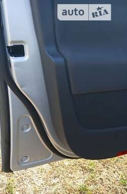 Хэтчбек Volkswagen Golf 2006 в 