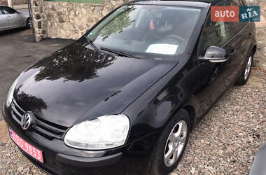 Хэтчбек Volkswagen Golf 2006 в Первомайске