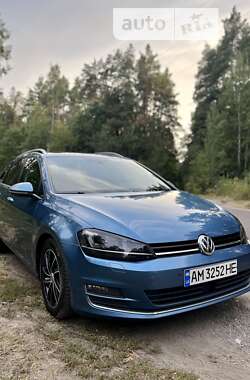 Универсал Volkswagen Golf 2013 в Житомире