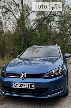 Универсал Volkswagen Golf 2013 в Житомире