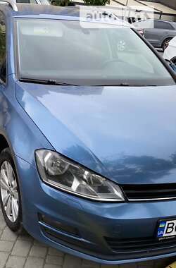 Универсал Volkswagen Golf 2014 в Львове