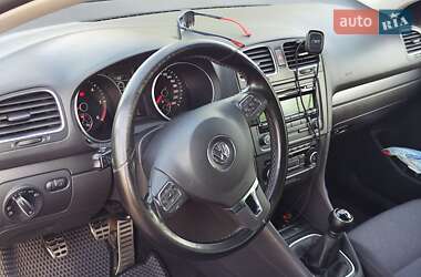 Универсал Volkswagen Golf 2011 в 