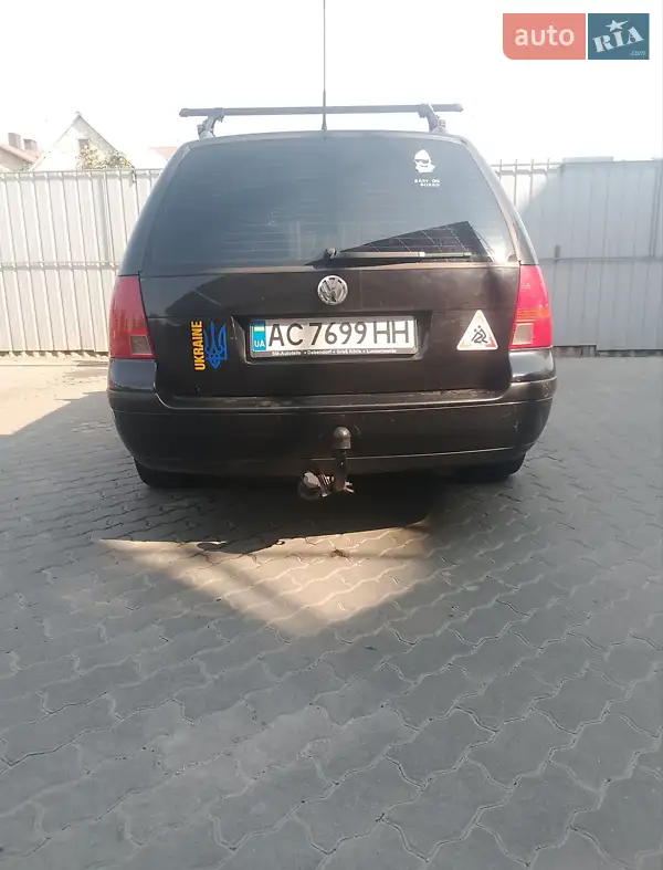 Volkswagen Golf 2000