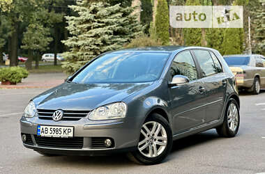 Хэтчбек Volkswagen Golf 2008 в Виннице