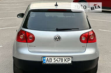 Хетчбек Volkswagen Golf 2008 в Вінниці