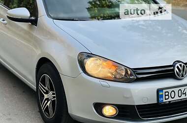 Хетчбек Volkswagen Golf 2012 в Харкові