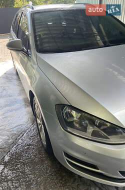 Универсал Volkswagen Golf 2016 в 