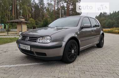 Хетчбек Volkswagen Golf 1999 в Коростені