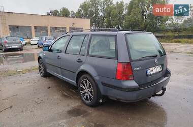 Універсал Volkswagen Golf 2001 в Києві