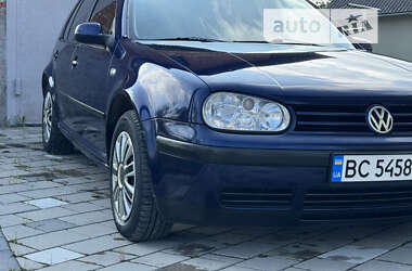 Хетчбек Volkswagen Golf 2000 в Дрогобичі