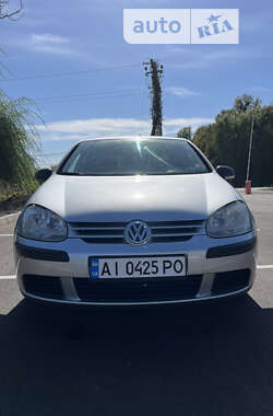 Хетчбек Volkswagen Golf 2004 в Крюківщині