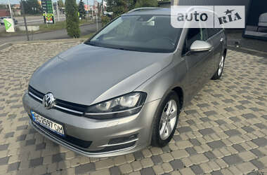 Универсал Volkswagen Golf 2013 в Ивано-Франковске