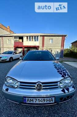 Универсал Volkswagen Golf 2005 в Бердичеве