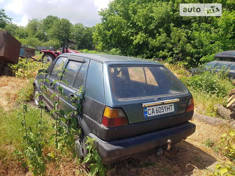 Хетчбек Volkswagen Golf 1985 в Звенигородці