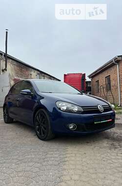 Хэтчбек Volkswagen Golf 2011 в Ковеле