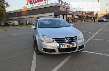 Универсал Volkswagen Golf 2008 в Киеве