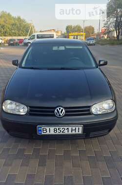 Хетчбек Volkswagen Golf 2001 в Лубнах