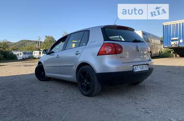 Хэтчбек Volkswagen Golf 2006 в Надворной