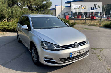 Універсал Volkswagen Golf 2014 в Полтаві