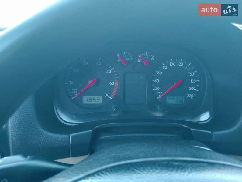 Универсал Volkswagen Golf 2000 в Каменец-Подольском