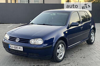 Хетчбек Volkswagen Golf 1999 в Черкасах