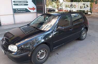 Хетчбек Volkswagen Golf 2002 в Черкасах