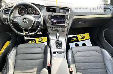 Хетчбек Volkswagen Golf 2013 в Мукачевому