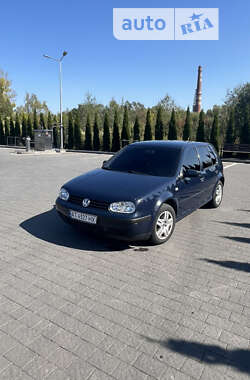 Хетчбек Volkswagen Golf 2001 в Надвірній