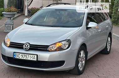 Універсал Volkswagen Golf 2013 в Стрию