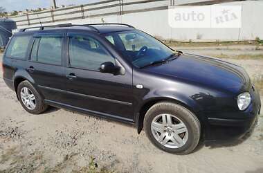 Универсал Volkswagen Golf 2001 в Киеве