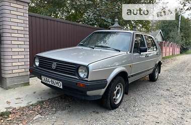 Хэтчбек Volkswagen Golf 1986 в Лужанах