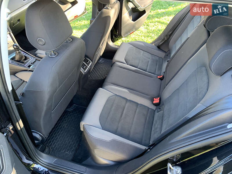Універсал Volkswagen Golf 2019 в Коломиї