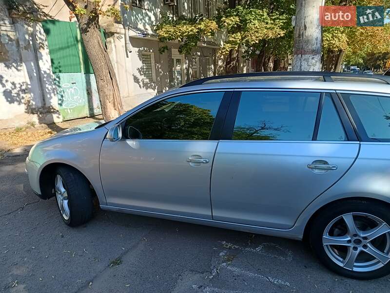 Volkswagen Golf 2009