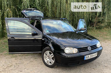 Универсал Volkswagen Golf 2001 в Виннице