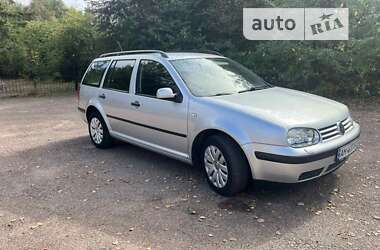 Універсал Volkswagen Golf 2001 в Бердичеві