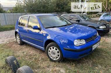 Хетчбек Volkswagen Golf 2002 в Первомайську