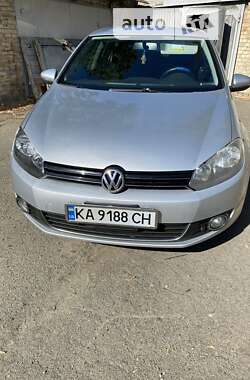 Хетчбек Volkswagen Golf 2012 в Києві