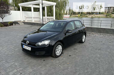 Хетчбек Volkswagen Golf 2010 в Вінниці