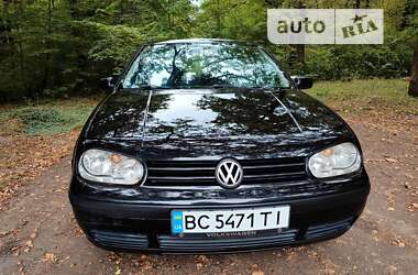 Хэтчбек Volkswagen Golf 2002 в Дрогобыче