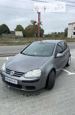 Хэтчбек Volkswagen Golf 2005 в Виннице