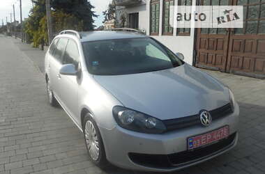 Универсал Volkswagen Golf 2011 в Радивилове