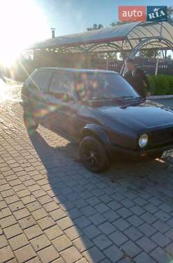 Хэтчбек Volkswagen Golf 1985 в 