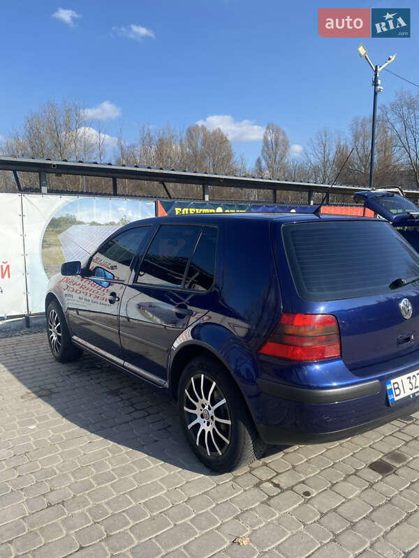 Хэтчбек Volkswagen Golf 1998 в Полтаве