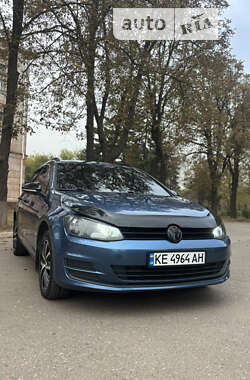 Универсал Volkswagen Golf 2015 в Кривом Роге