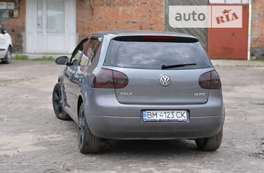 Хэтчбек Volkswagen Golf 2005 в Сумах